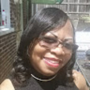 Meet your Posher, Valerie